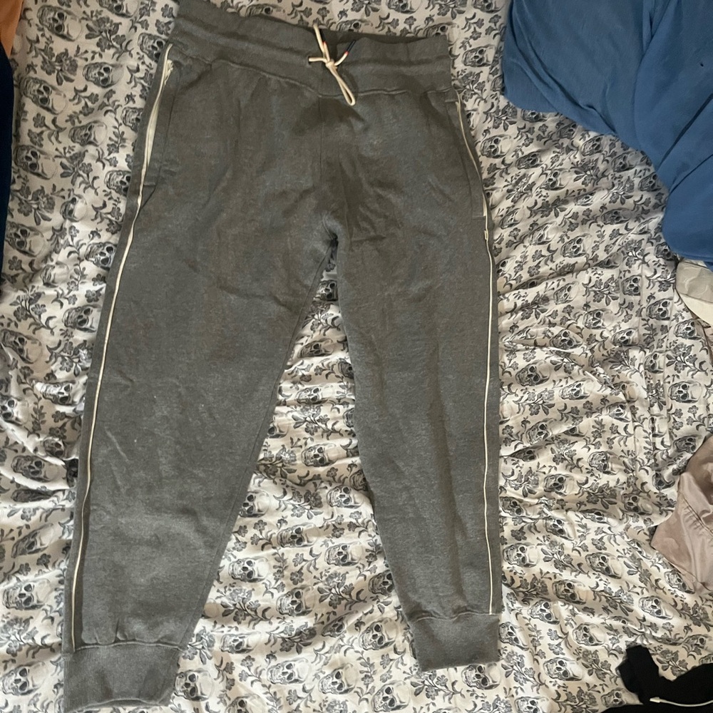 Cotopaxi Heather Grey Women's Sweatpants xl organic cotton joggers nwt